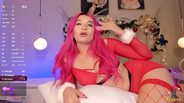 Snapshot of Emma_Thompsson chatting on 12-14-24, 05:51 Emma Thompsson online show from 12-14-24, 05:51