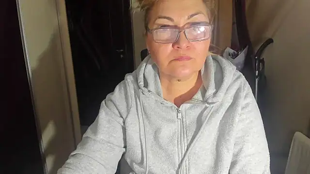 IryshAlice online show from 02-04-25, 07:22