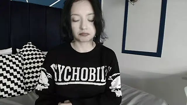 Adeelinee online show from 01-08-25, 10:48