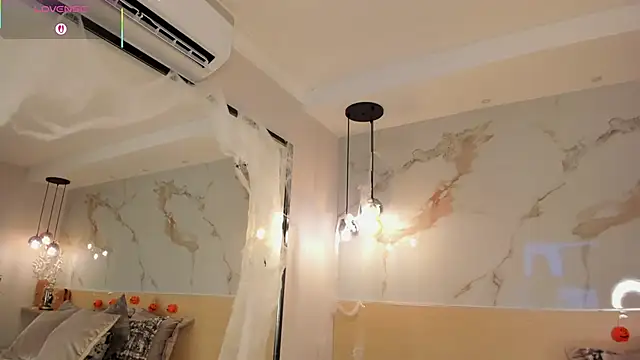 LeaThompson online show from 10-21-25, 11:27