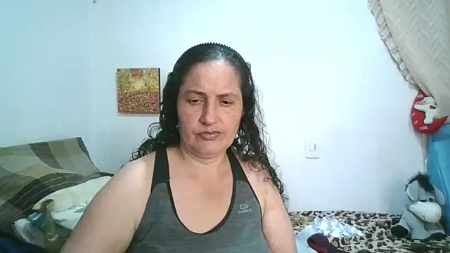 Snapshot of ximenajimenez chatting on 05-06-26, 11:10 ximenajimenez online show from 05-06-26, 11:10