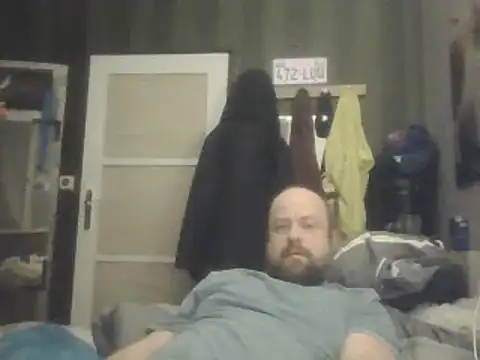 Snapshot of Prehistorixxx2686 chatting on 02-11-25, 11:44 Prehistorixxx2686 online show from 02-11-25, 11:44