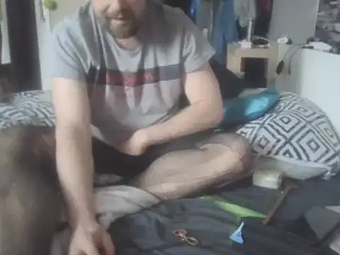 Snapshot of Prehistorixxx2686 chatting on 03-15-25, 12:24 Prehistorixxx2686 online show from 03-15-25, 12:24