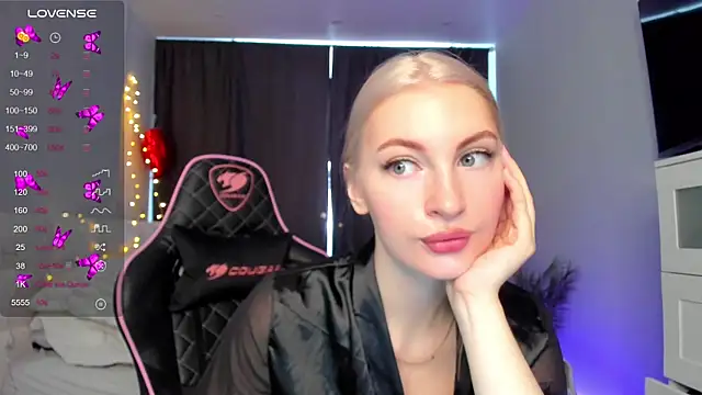 Kimmy powell online show from 09-13-25, 05:07