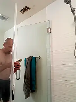 El Gizmo online show from 03-02-25, 07:45