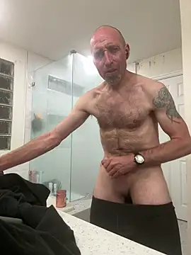 El Gizmo online show from 10-21-25, 09:54