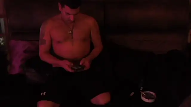 Snapshot of Hard_to_Handlexxx chatting on 01-16-26, 12:36 Hard to Handlexxx online show from 01-16-26, 12:36