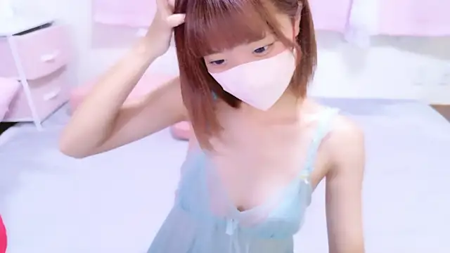 Snapshot of Madoka_0116 chatting on 09-23-25, 03:04 Madoka 0116 online show from 09-23-25, 03:04