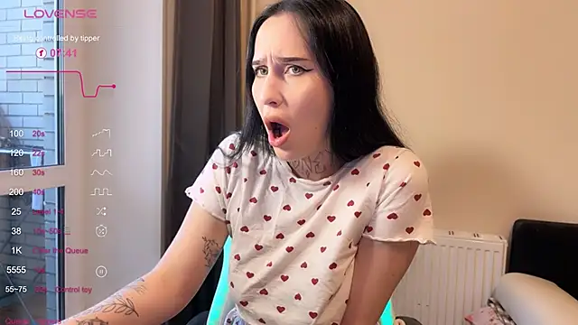 Snapshot of AnastasiaSun chatting on 09-17-25, 02:08 AnastasiaSun online show from 09-17-25, 02:08