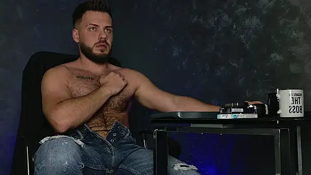 juliusmasters online show from 11-30-25, 08:02