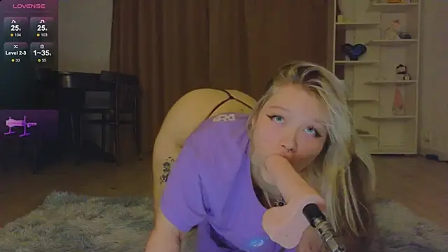 Snapshot of May_aster chatting on 09-27-25, 08:03 May aster online show from 09-27-25, 08:03