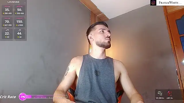 Snapshot of Mr_WhiteCock chatting on 05-20-26, 03:29 Mr WhiteCock online show from 05-20-26, 03:29