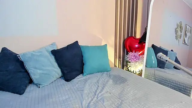 Snapshot of charloottee_1 chatting on 03-01-25, 04:04 charloottee 1 online show from 03-01-25, 04:04