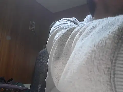 Snapshot of shikokichi55 chatting on 02-21-25, 07:21 shikokichi55 online show from 02-21-25, 07:21