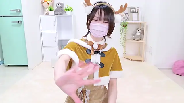 Snapshot of umi_umi_7 chatting on 12-26-24, 01:21 umi umi 7 online show from 12-26-24, 01:21