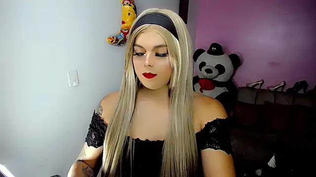 Snapshot of SweetKim21 chatting on 01-20-25, 08:30 SweetKim21 online show from 01-20-25, 08:30