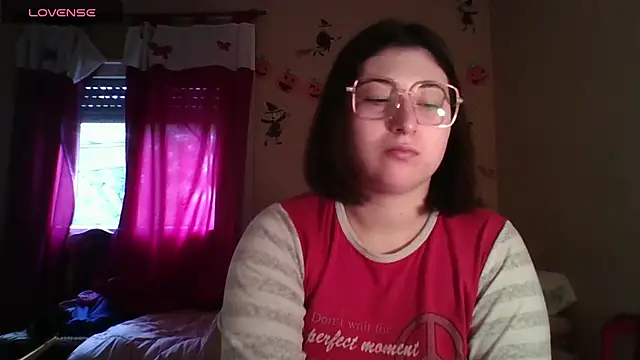Snapshot of imsohornydacom chatting on 11-07-25, 03:34 imsohornydacom online show from 11-07-25, 03:34