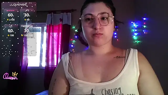 Snapshot of imsohornydacom chatting on 12-16-25, 07:08 imsohornydacom online show from 12-16-25, 07:08