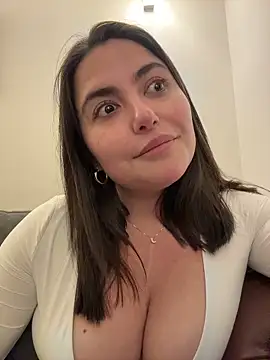 sukhakunis1 online show from 04-16-26, 08:53