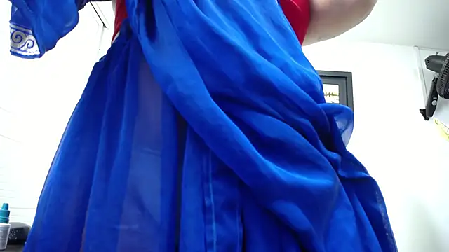 Snapshot of dayadubey_ chatting on 02-13-25, 10:12 dayadubey online show from 02-13-25, 10:12