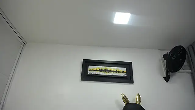 Snapshot of dayadubey_ chatting on 03-14-25, 10:07 dayadubey online show from 03-14-25, 10:07