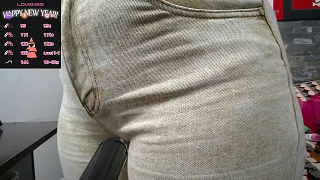 Snapshot of dayadubey_ chatting on 11-03-25, 10:05 dayadubey online show from 11-03-25, 10:05