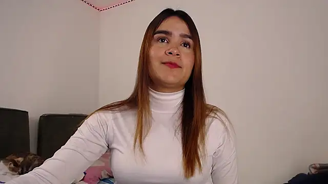 Snapshot of ZoeKuipers13 chatting on 03-02-25, 07:02 ZoeKuipers13 online show from 03-02-25, 07:02