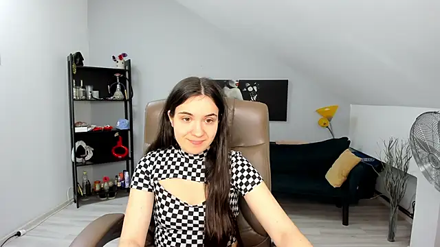 Snapshot of MelissaWiliam chatting on 01-28-25, 11:49 MelissaWiliam online show from 01-28-25, 11:49