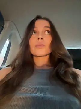 nicole111 online show from 10-17-25, 01:35