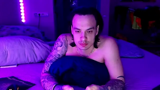 baphomet from ice online show from 04-14-26, 05:52