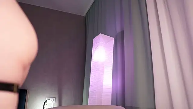 NinaMint online show from 01-18-25, 05:48