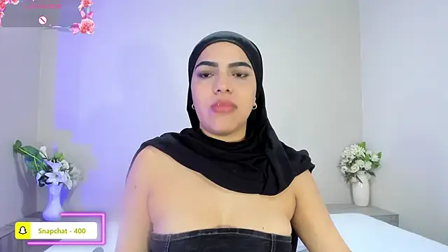 Snapshot of Umarani_ chatting on 06-27-26, 12:22 Umarani online show from 06-27-26, 12:22