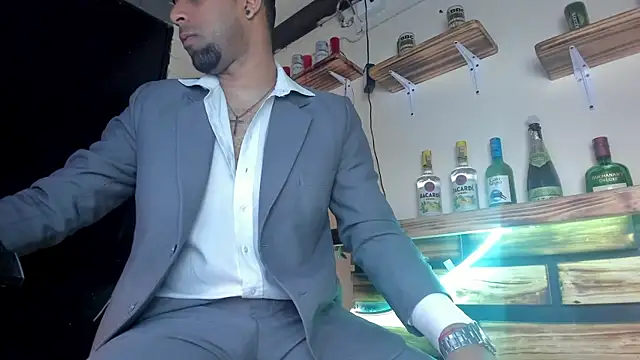 Paolo johnson online show from 10-10-25, 11:42