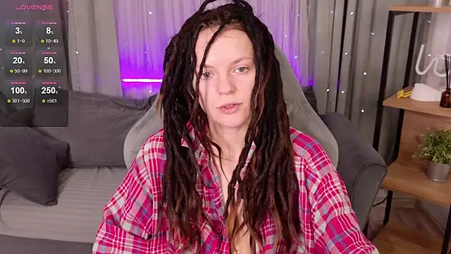 CoreyJane online show from 10-17-25, 04:26