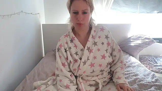 MariaValentine online show from 03-15-26, 09:15