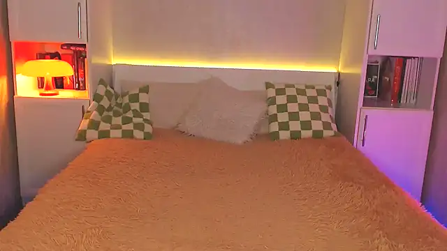 Snapshot of Leaaaaaaaaa chatting on 02-03-25, 05:35 Leaaaaaaaaa online show from 02-03-25, 05:35