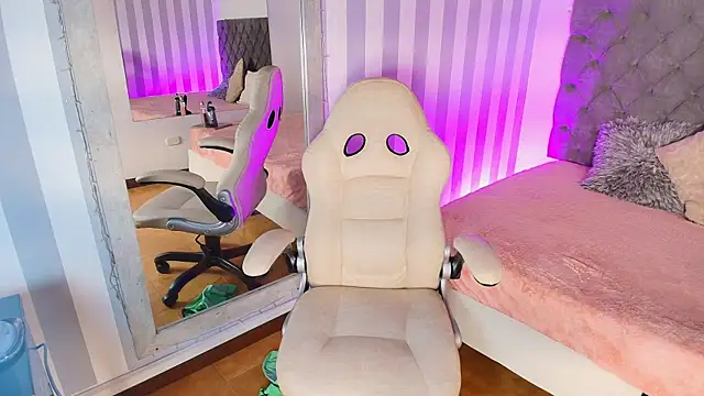 rebeca cortez  online show from 01-12-25, 10:02