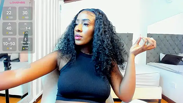 rebeca cortez  online show from 03-10-25, 01:45