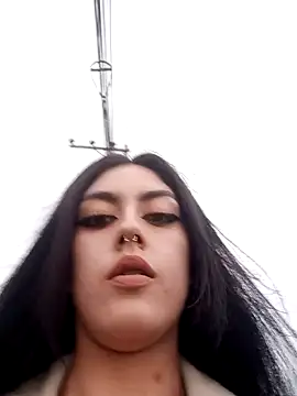 Mazikeen-- online show from 12-21-24, 10:51