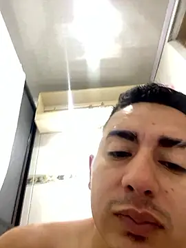 DanielGomez9 online show from 12-08-24, 07:43