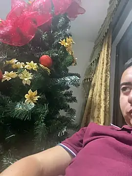 DanielGomez9 online show from 12-25-24, 07:24