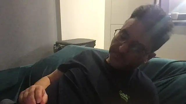 Robin007 online show from 02-27-26, 09:04