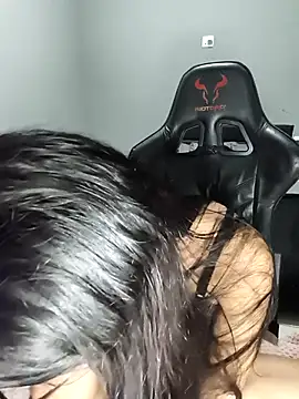 Livia Diaz online show from 04-13-26, 02:17