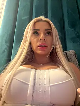 Snapshot of Russian_Ava chatting on 09-29-25, 07:40 Russian Ava online show from 09-29-25, 07:40