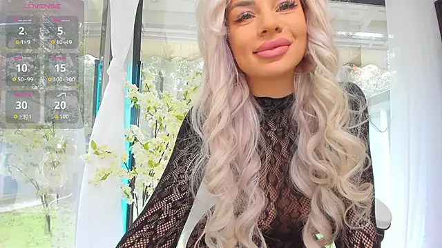 Snapshot of Russian_Ava chatting on 10-04-25, 07:39 Russian Ava online show from 10-04-25, 07:39