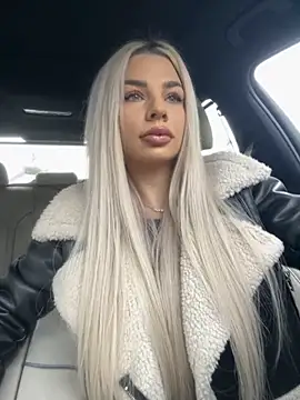 Snapshot of Russian_Ava chatting on 10-13-25, 08:14 Russian Ava online show from 10-13-25, 08:14