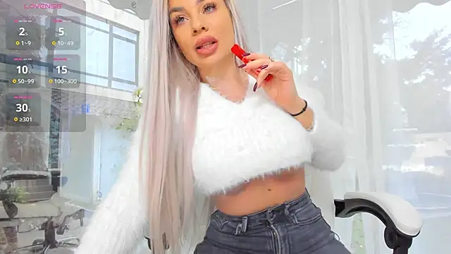 Snapshot of Russian_Ava chatting on 11-28-25, 07:33 Russian Ava online show from 11-28-25, 07:33