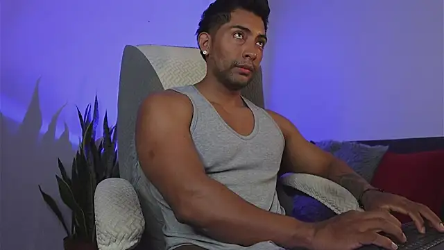 Couple muscle1 online show from 07-16-26, 02:23