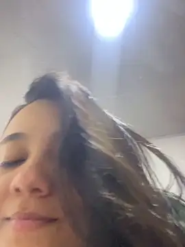 Snapshot of anny_vittar chatting on 06-20-26, 03:31 anny vittar online show from 06-20-26, 03:31