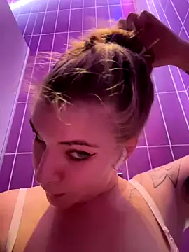 Holy Tereza online show from 12-04-24, 06:17